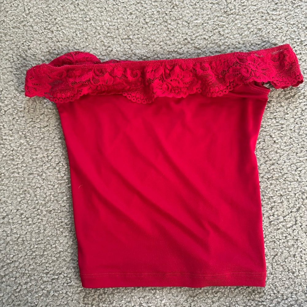Motel Rocks Red Off-Shoulder Crop Top - Picture 3 of 3